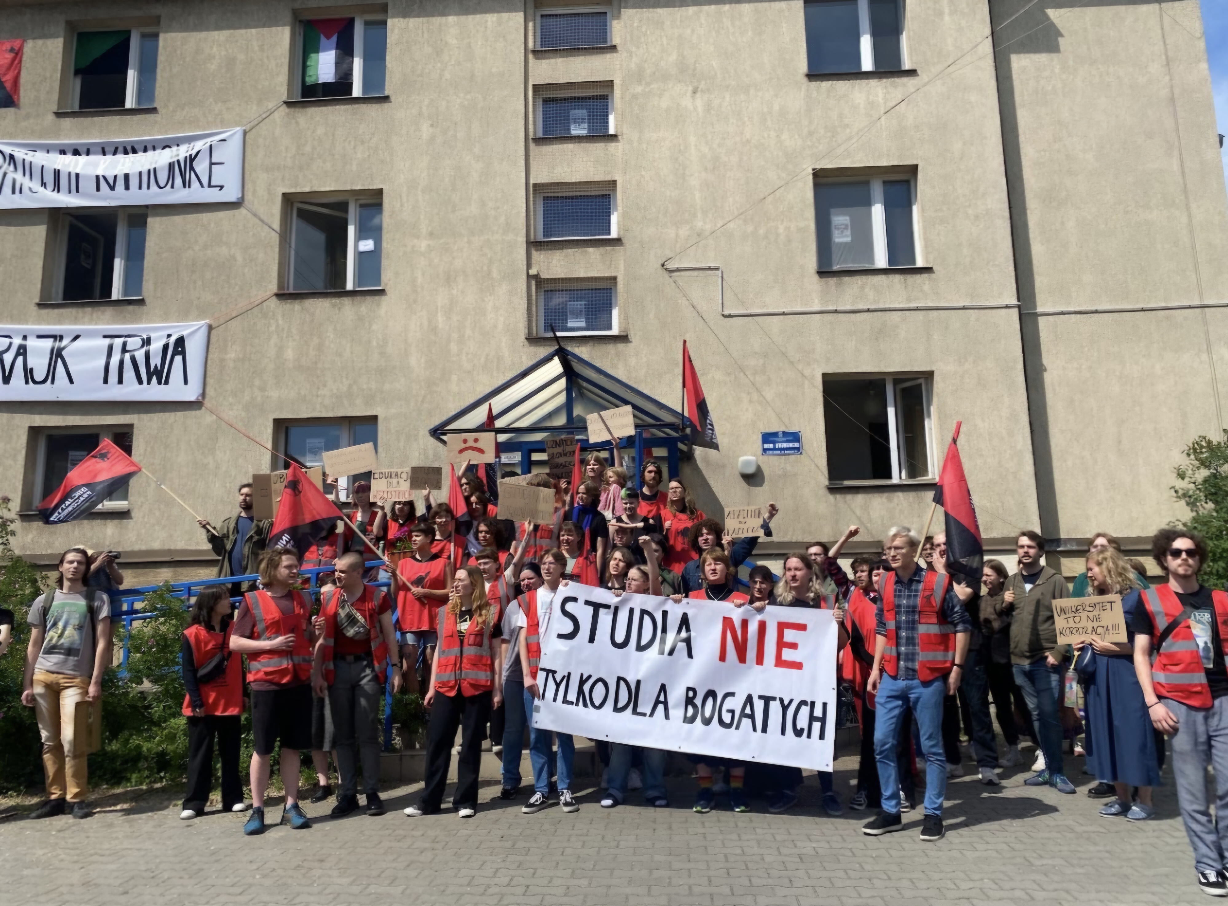 Oblicza studenckiej walki